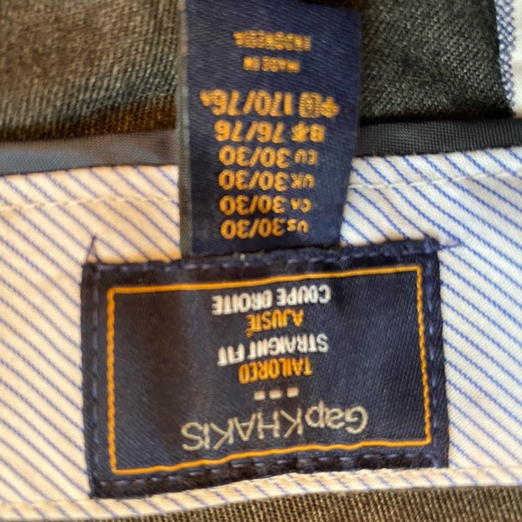 Gap Khakis gray slacks. 30x30 - Picture 2 of 3